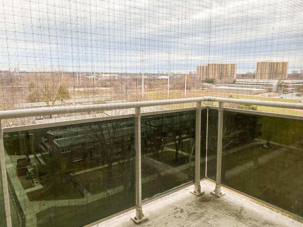Bright Apartment Close To City With Free Parking Toronto Esterno foto